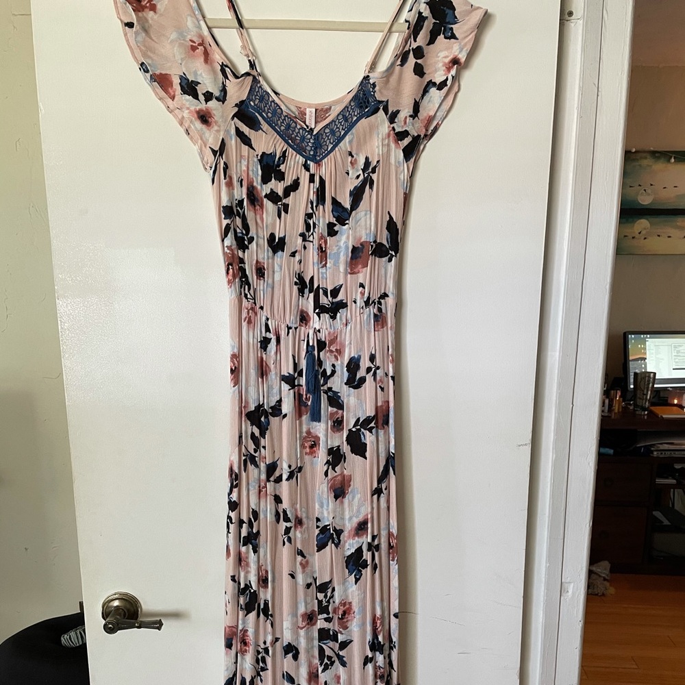 Light Pink Floral Maxi Dress